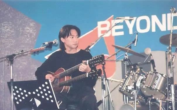 26年过去了，为什么我们还在怀念黄家驹？