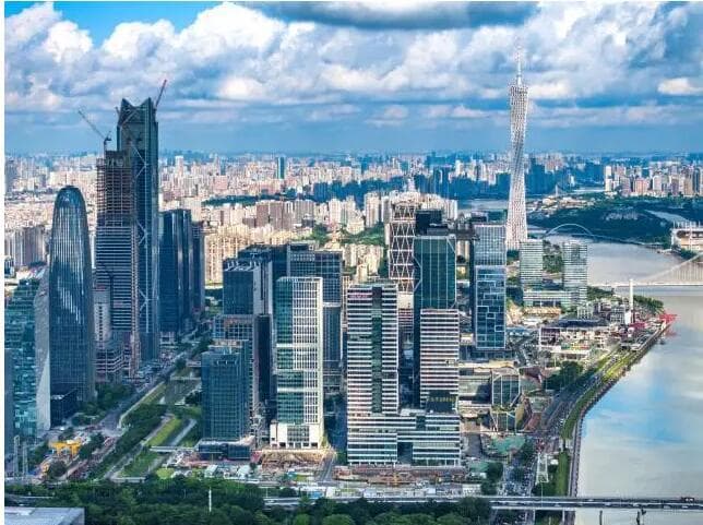 广州、深圳国土空间规划相继获批，未来十年大湾区“双核”如何联动？