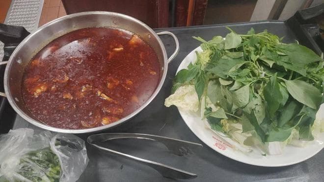这4种伤锅行为有人经常做，学会这几个养锅技巧，炒啥菜都不粘