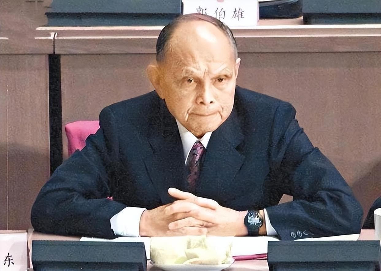 霍英东的传奇人生：爱国者的奉献与情怀，如何影响了我们？