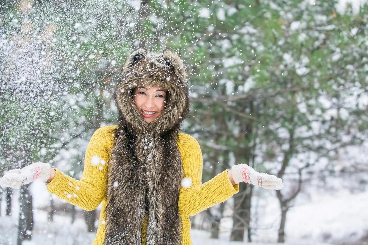 冬日摄影必备：6大技巧教你拍出专业级雪花人像