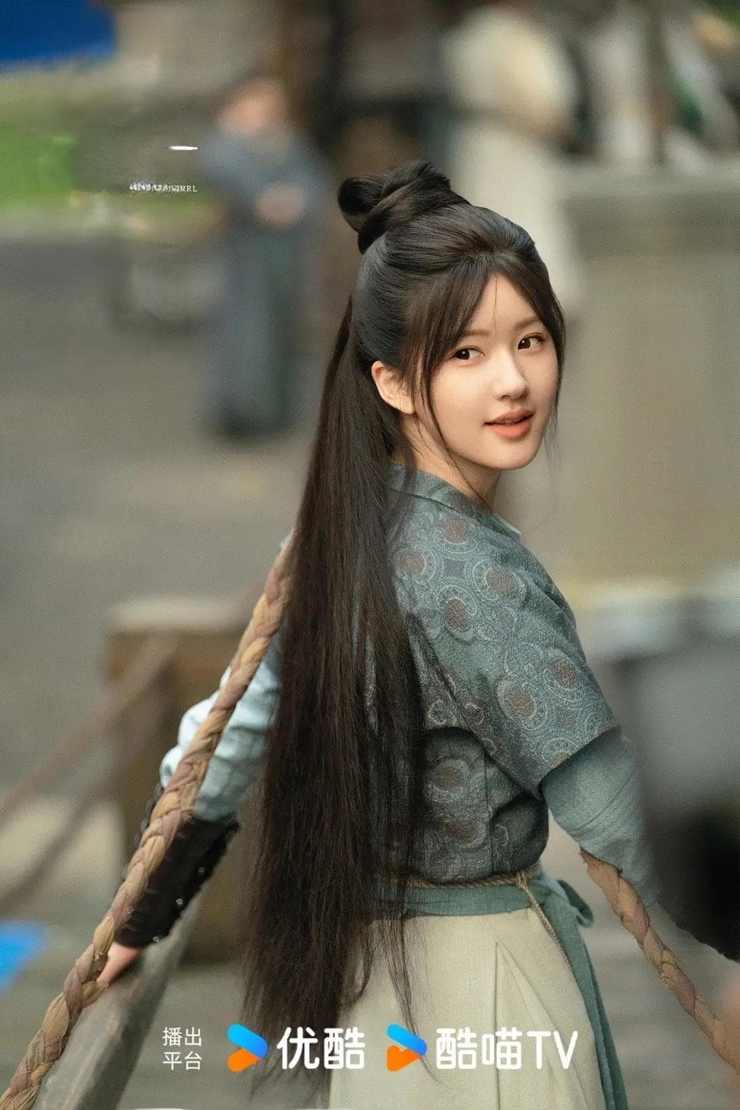 赵露思《珠帘玉幕》：从采珠女到行首的蜕变之路