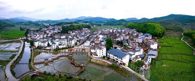 福建宁化下曹村：古屋依旧红星璀璨