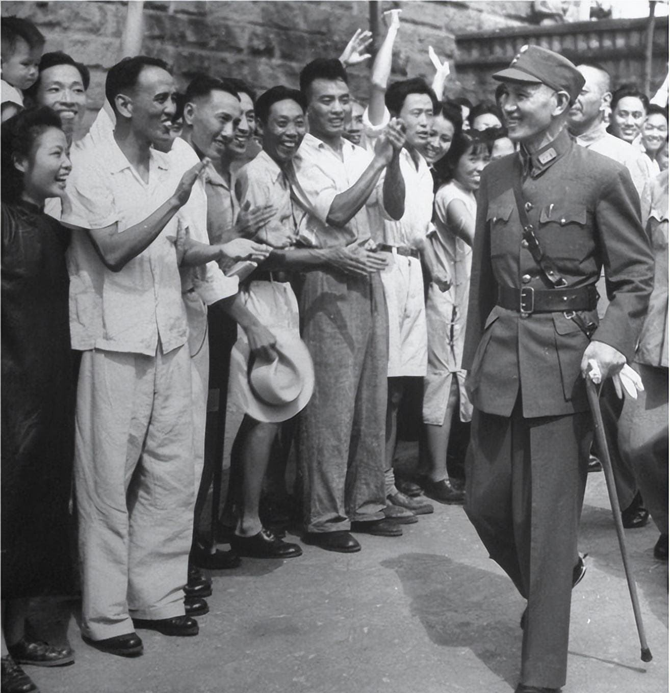 蒋介石掌权之路：一场精心策划的党内权力斗争