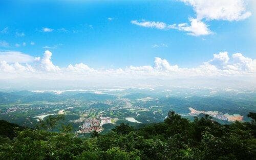 绵阳罗浮山景区：一座从海底浮起的喀斯特孤山