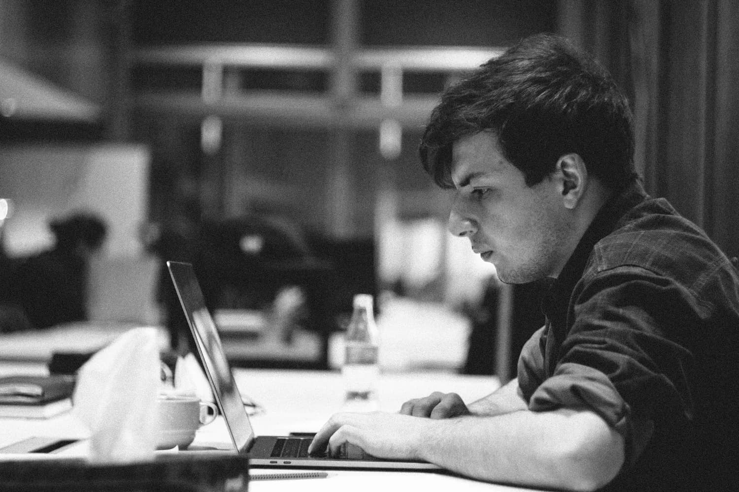 费曼学习法详解：如何通过教授他人掌握物理知识