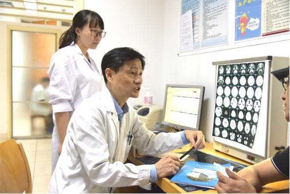 新技术：奥运健儿身上贴的“彩色胶带”，还能用于脑卒中后康复