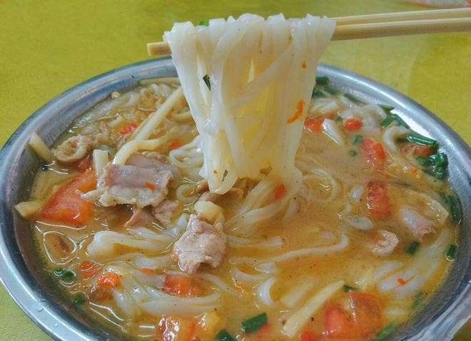 南宁市美食探秘：必尝的十大地方特色佳肴