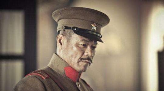 郭松龄反奉的真相：和张学良情同手足，却为何要背叛他?