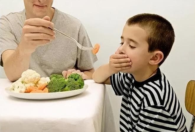 提醒大家：这5种“合成”食物少吃，全是添加剂，为了健康要忌口