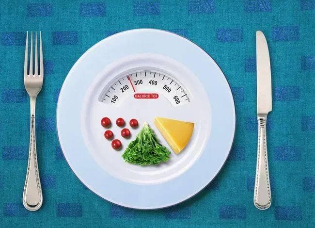高血脂患者的饮食指导：八个方面全面解析