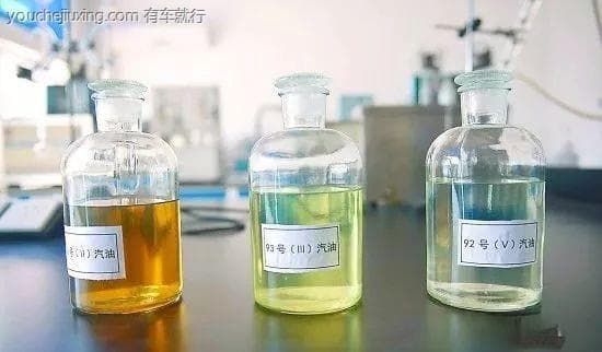 压缩天然气汽车与液化石油气汽车：燃料、储存与应用的全面对比