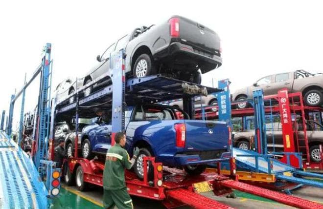 中国商用车龙头出现！2024年行业新排位：五菱第6，重庆长安第3