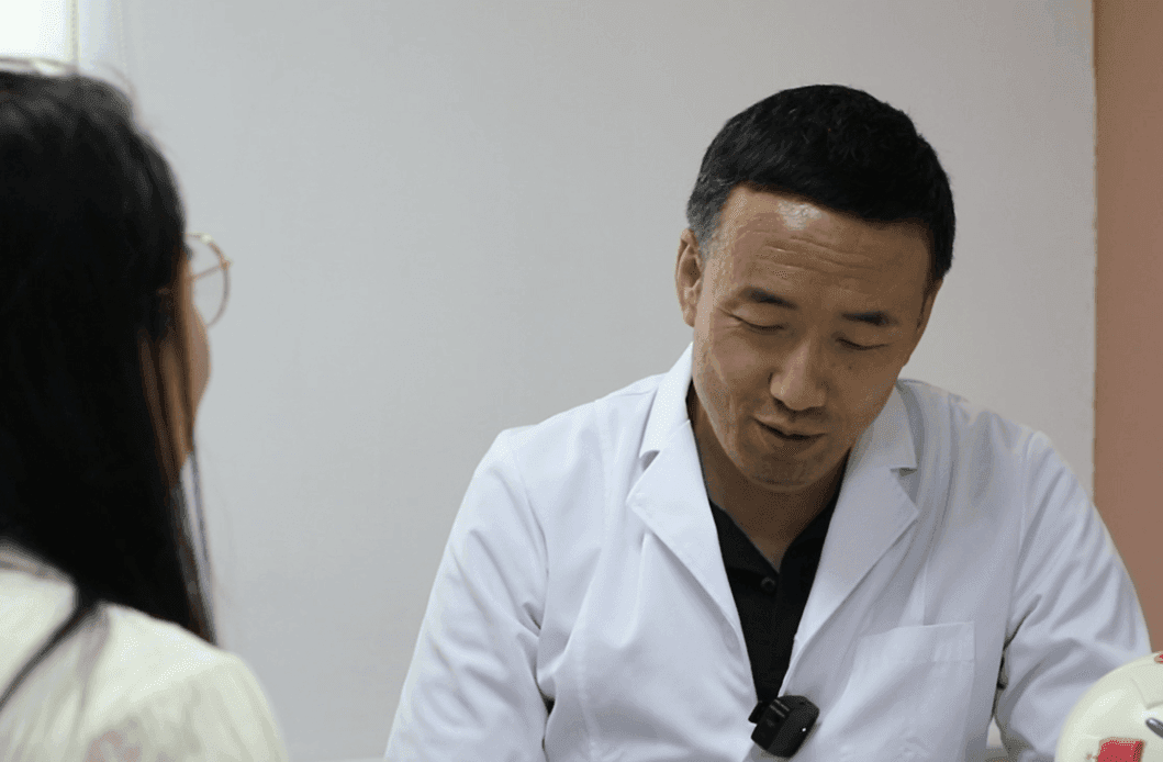 国内后巩膜加固术医生有哪些？封康、褚仁远等专家详解