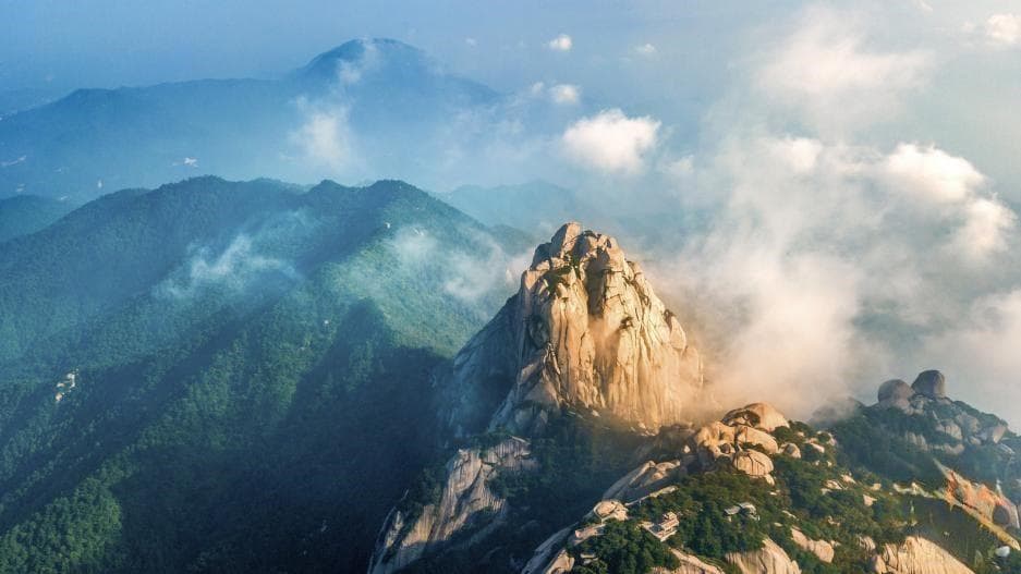 拥抱“大黄山”，奏响“天柱乐章”