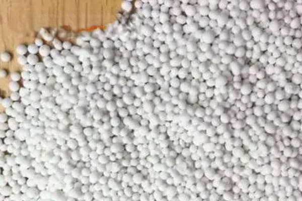 硫基复合肥与氯基复合肥的区别，成分、工艺、适用范围等方面均不同