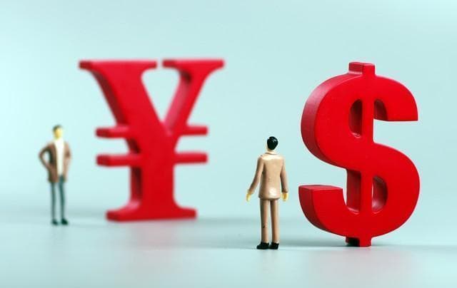 美元贬值压力加大，人民币汇率升破7.1关口