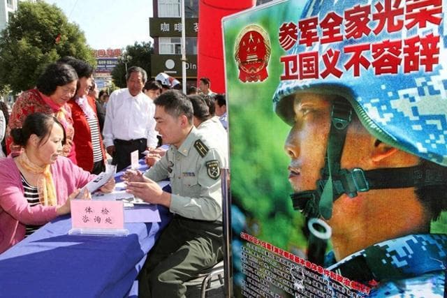 参军学历是否有门槛？这些情况不达标直接淘汰，最后一类人血赚！