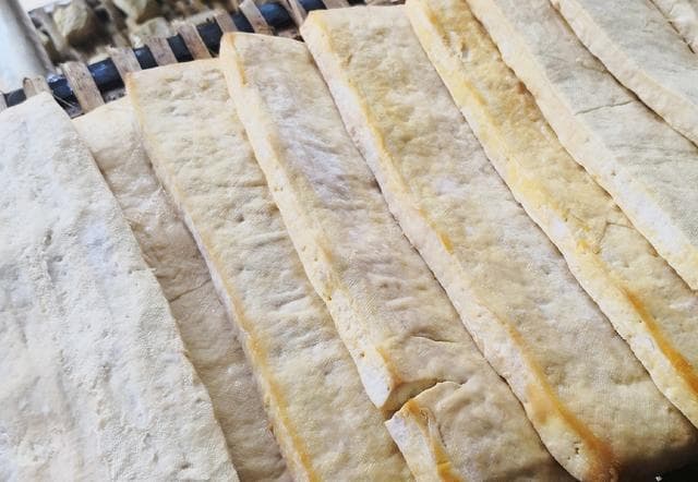 买豆腐时，选“边上”的还是“中间”的？区别很大，别再买错了