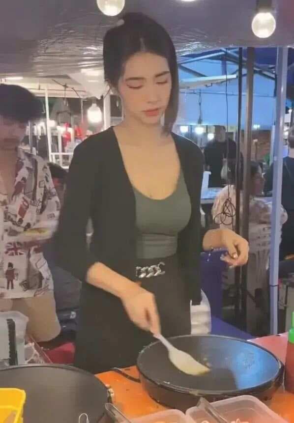 老挝：女性主导社会，湄公河孕育文明，中老铁路带来新机遇