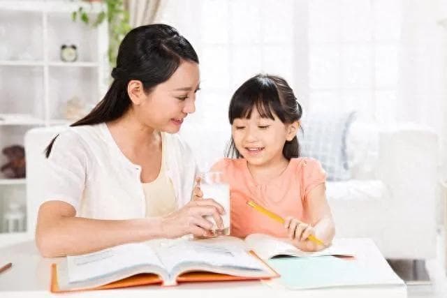 三年级怎么辅导孩子？智慧家长这么做，你知道吗？