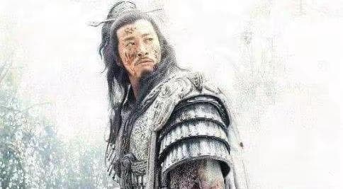 李清照一首《夏日绝句》深深的爱国之情喷涌而出，震撼人心