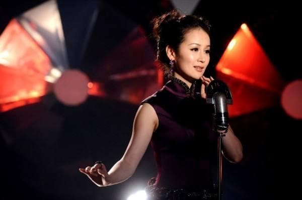 沪语演唱的《天涯歌女》，为什么格外有韵味