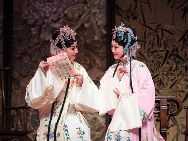 昆曲：比京剧更早的雅致戏曲，从明传奇中走来
