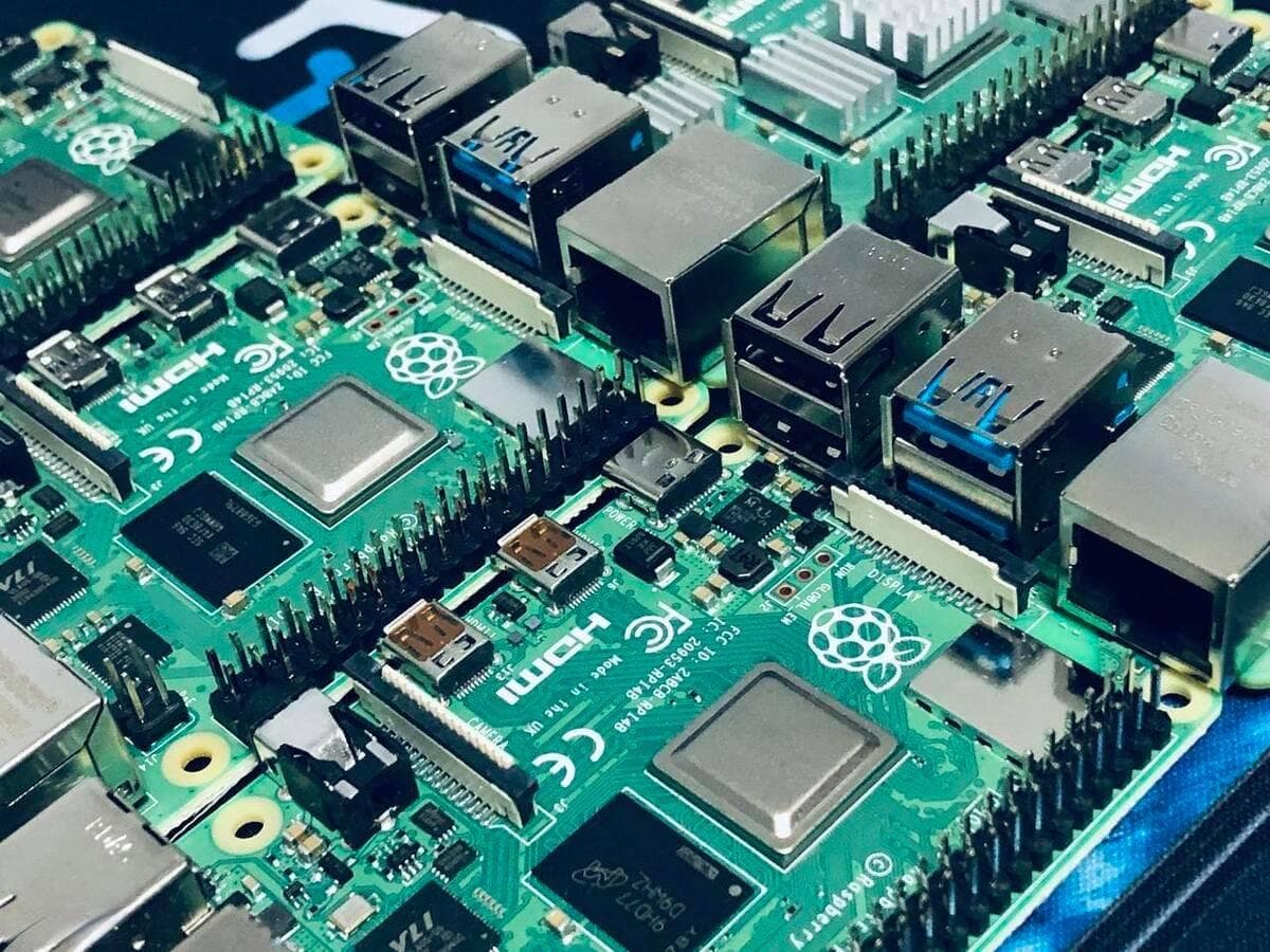 PCB表面处理工艺全解析：沉金、镀金、HASL的优缺点
