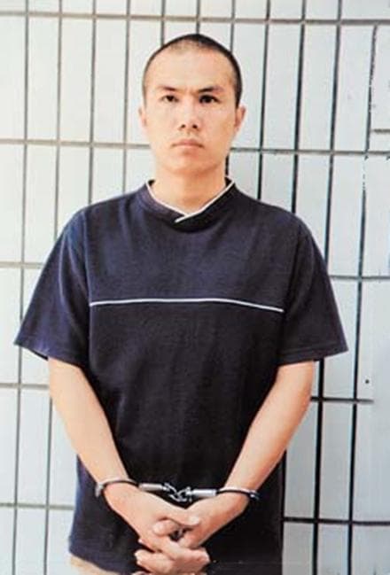 湖南最牛特种兵悍匪邓文斌：跨3国娶5个老婆，被抓前正打算炸警局