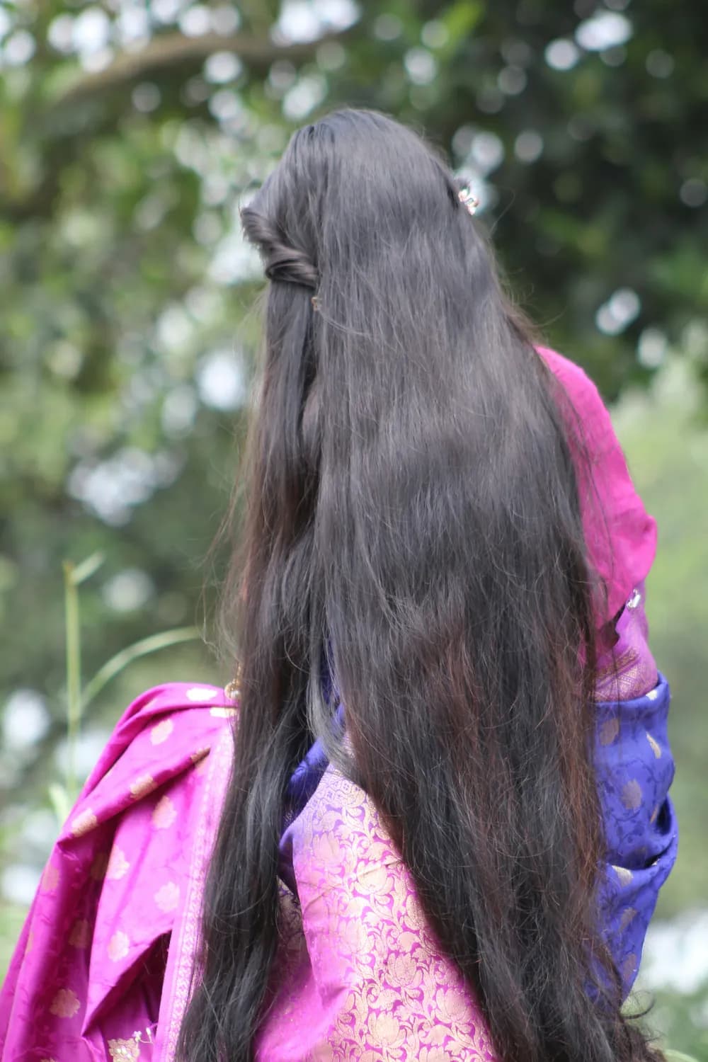 探秘桂林长发村：千年风情梦