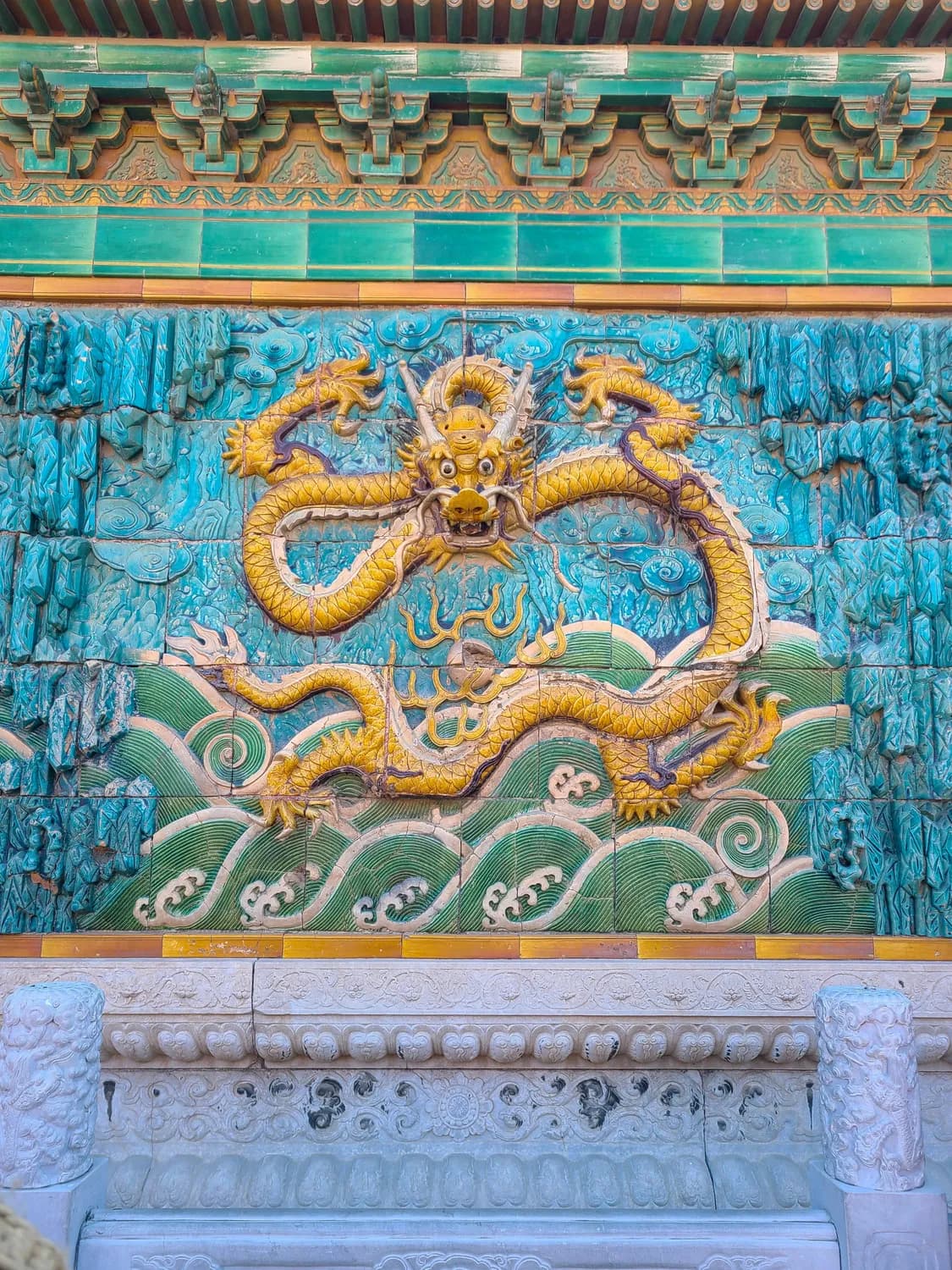 大青龙：传统艺术中的吉祥象征