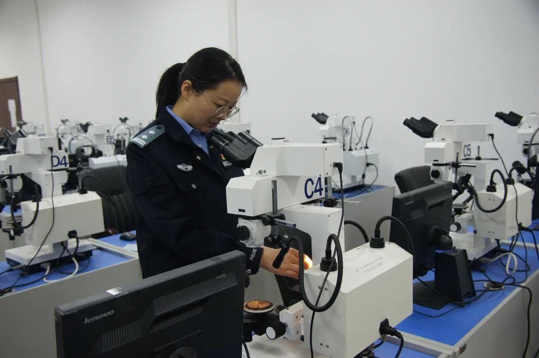 甘肃公安实战教官：既授业解惑又冲锋陷阵