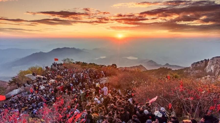 爬泰山何必只走红门？还有最浪漫与最省力的登山路，攻略