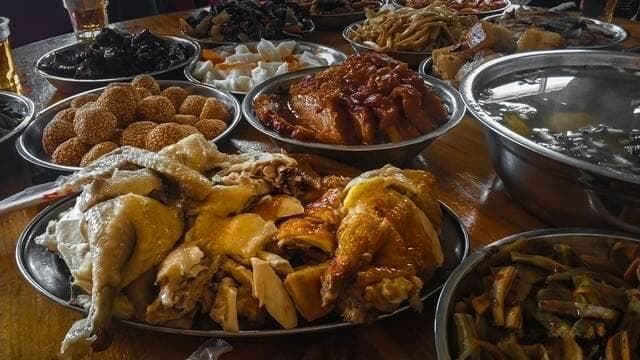 2025最新！保定必打卡10大神仙美食，每一口都是千年古城的味道！
