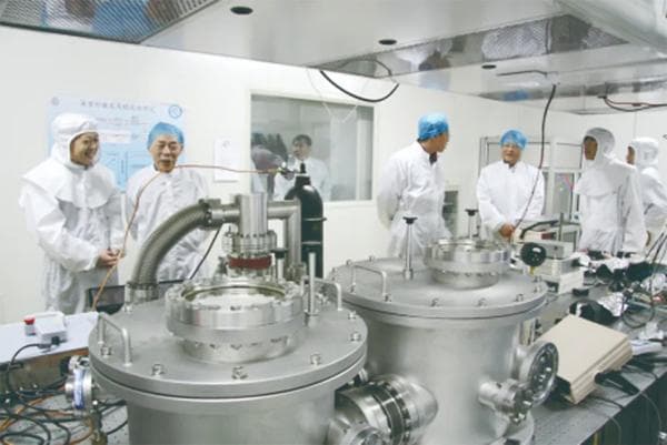 科技自立自强：中国科学家攻克深紫外激光技术