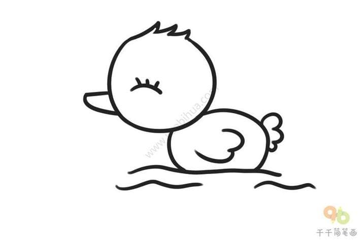 小鸭子是怎么在水里游泳的？从出生到熟练的完整指南！