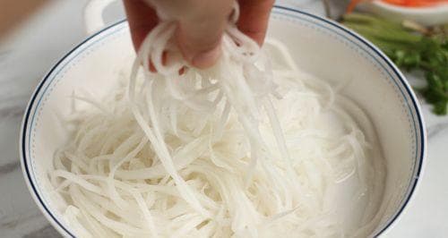 白萝卜丝制作全攻略：从选材到调味，14种美味做法详解