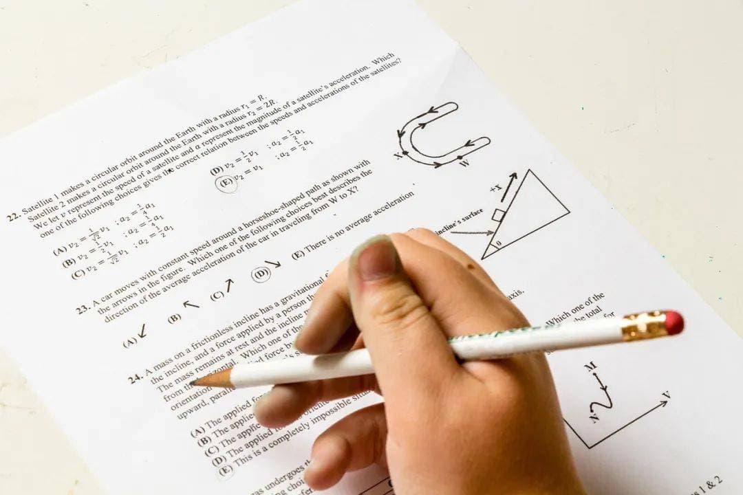容易低估的3个专业，公务员、事业单位有岗，竞争人数小太多！