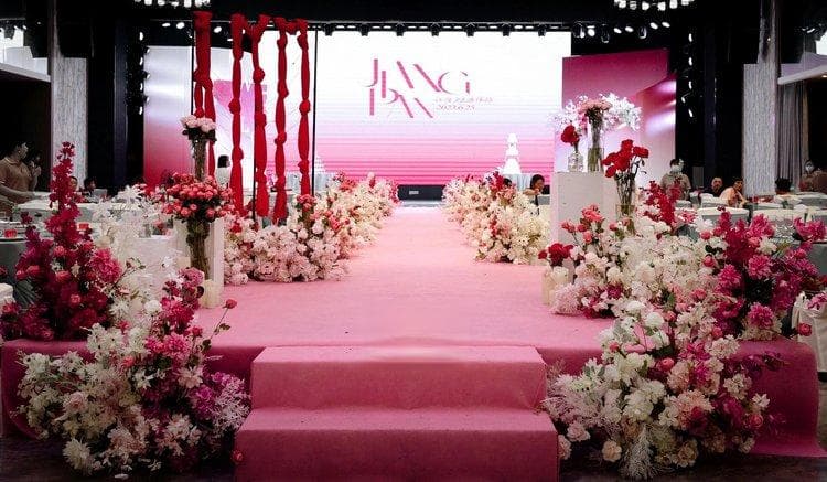 婚礼座位安排攻略：6大原则+详细座次图解