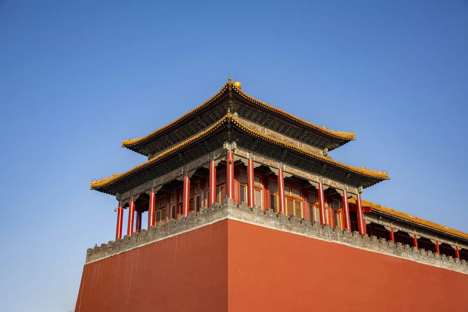2024年北大清华复旦录取分数线揭晓：最高达686分