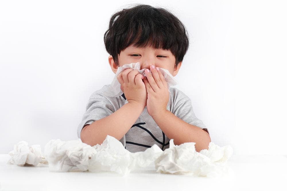 幼儿中耳炎高发，这些症状和预防要点家长要记牢