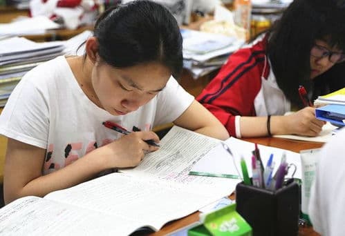 新高考背景下物理教学的挑战与机遇