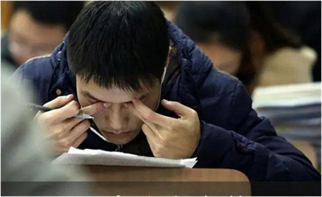 考研英语完形填空解题技巧与策略