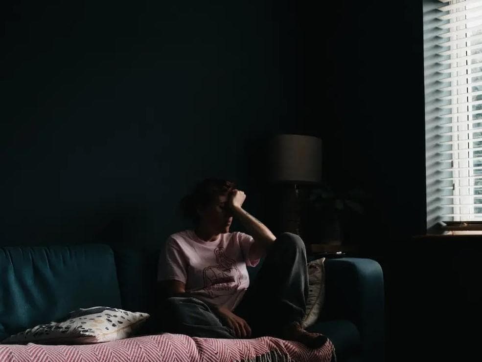心理学上有一个词叫：愧疚诱导（不容易察觉的PUA话术）