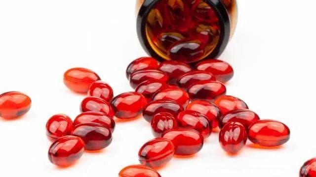鱼油与磷虾油：哪种更胜一筹？对降低痴呆症风险有用么