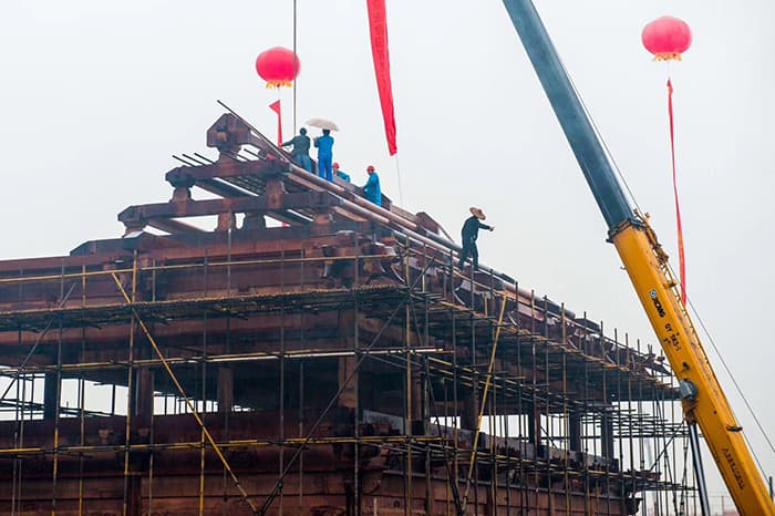 古建筑的防御体系，城墙、城门与烽火台的布局，古代城防建筑