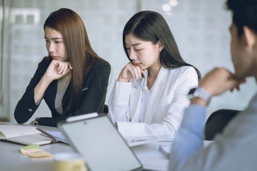 16型ENTJ人格特质解析：最适合指挥官性格的5种职业选择