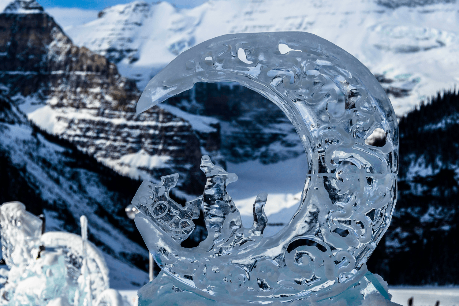哈尔滨冰雪大世界：专业级美照打卡地