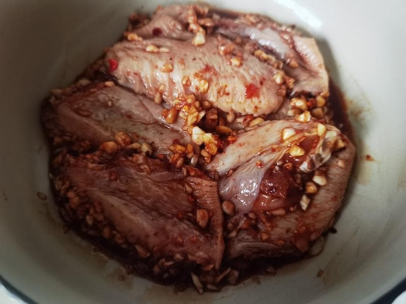 蒜香烤鸡翅